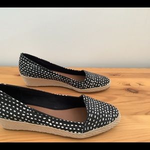 Lucky Brand Tomlin wedge 9.5